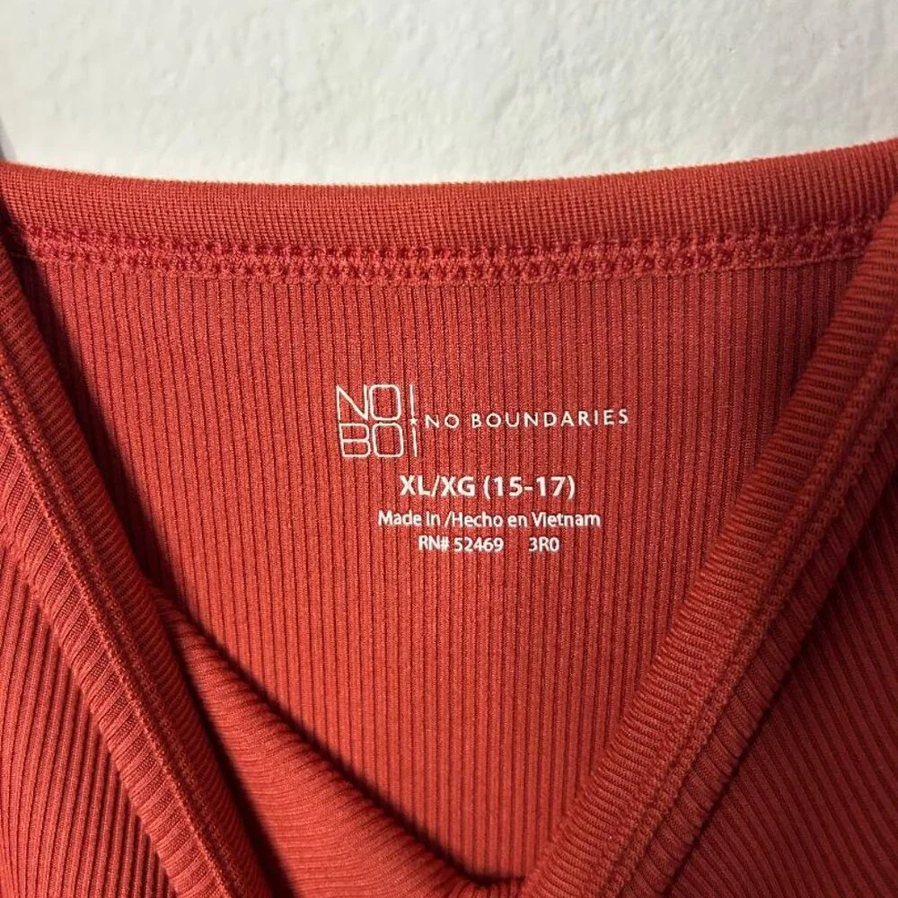 Rustic Red Ribbed Tank - Picture 4 of 5